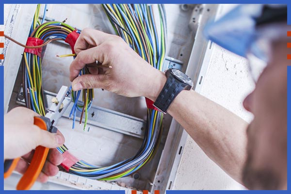 Elektriker Notdienst Harburg für Haushalte und Unternehmen