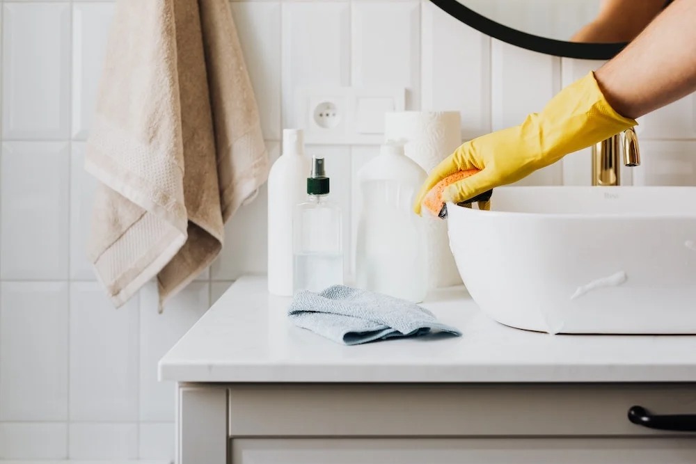 Reinigungskraft privat Dortmund von DISE Cleaning vermittelt