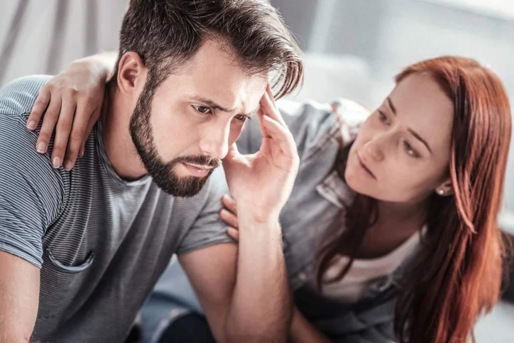 Heimkehr der Herzen: Die Rückkehr des Partners erfüllt die Sehnsucht der Liebe