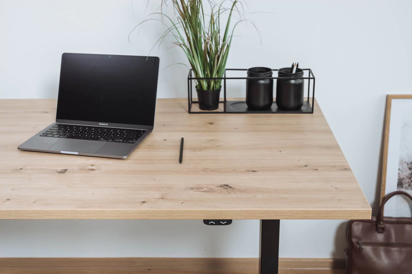 Die perfekte Schreibtischplatte für Ihr Büro: vabo sorgt für Wohlbefinden und Ordnung